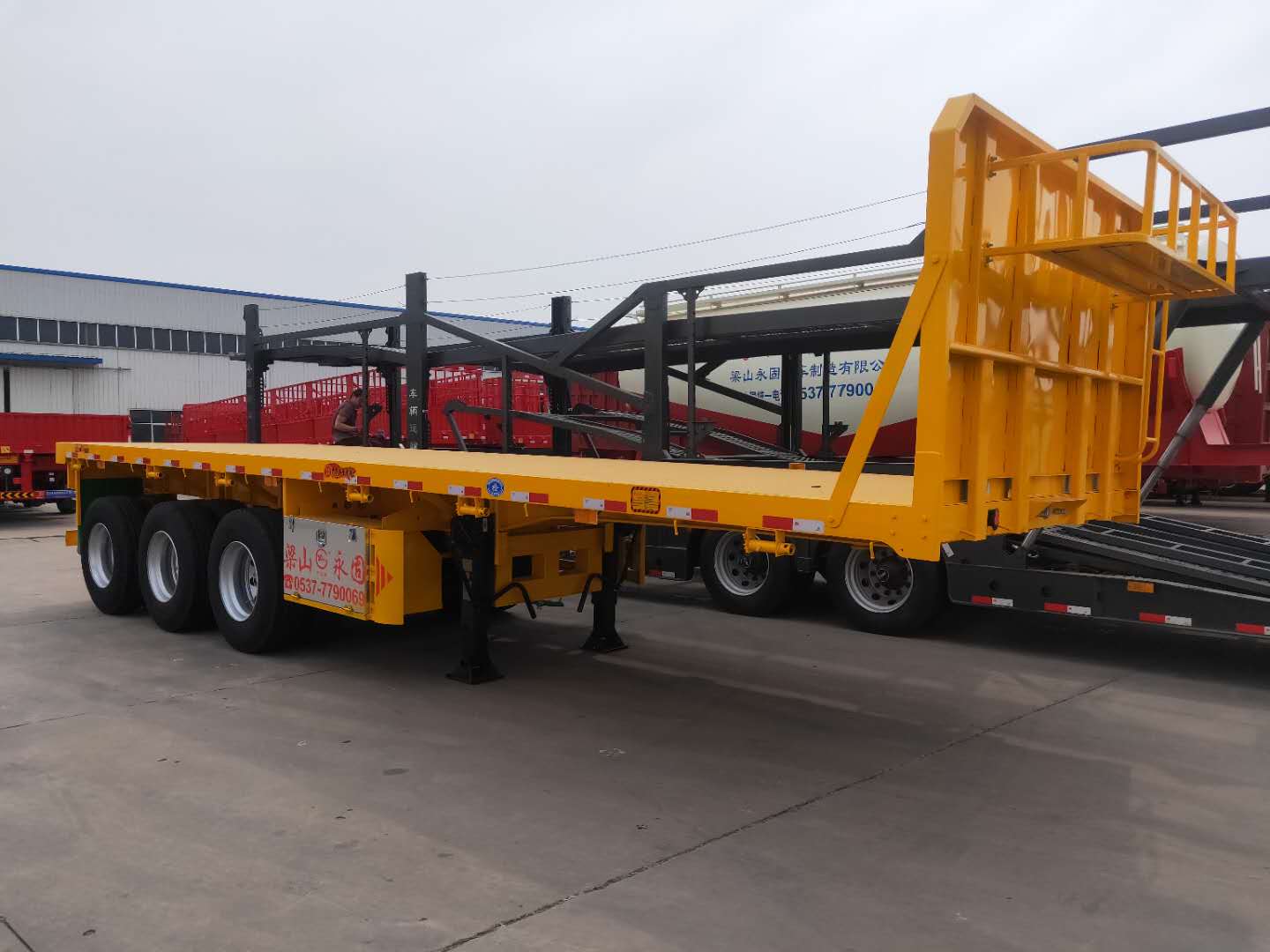 11米平板半挂车