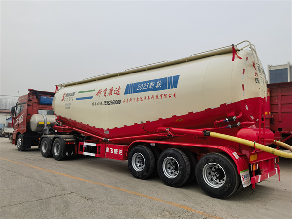 散装水泥罐车尺寸